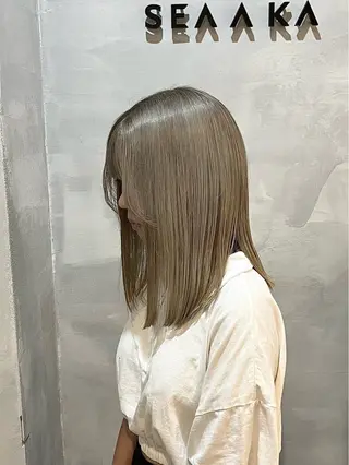 ミディアム カラー 中川 もえか【明石】のヘアスタイル