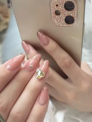 ネイル パラジェル認定サロン　ネイルケア&スパ　Lovin所属・Lovin _ryukaのネイルデザイン