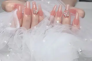 ネイル uu ネイルサロン関内🌼のネイルデザイン