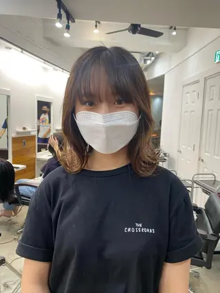 ミディアム カラー 竹内 柚子のヘアスタイル