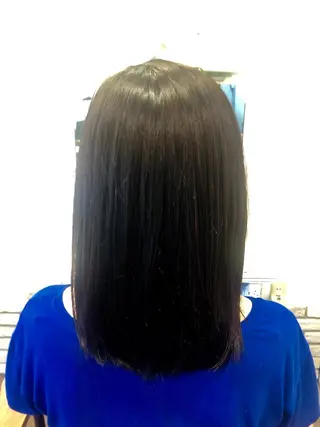 セミロング カラー BANDE 水崎 悟のヘアスタイル