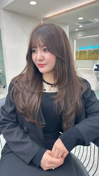 ロング カラー レイヤーダブルカラー KYONのヘアスタイル