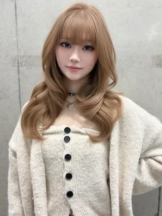 カラー セミロング ♡韓国ヘア♡ ブリーチ✨ハイトーンのヘアスタイル