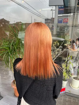 セミロング alu yuinaのヘアスタイル