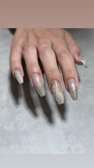 ネイル Prettiest nailのネイルデザイン