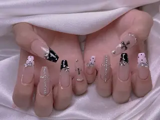 ネイル 長さ出し専門店 RIRIのネイルデザイン