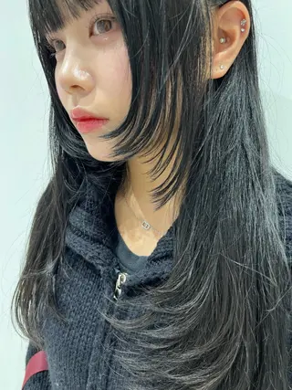 ロング カラー 🔆艶髪トレンドヘア YUZU🪸のヘアスタイル