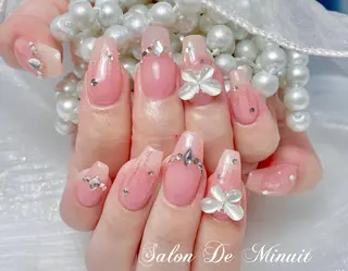 ネイル Momo 🤍のネイルデザイン