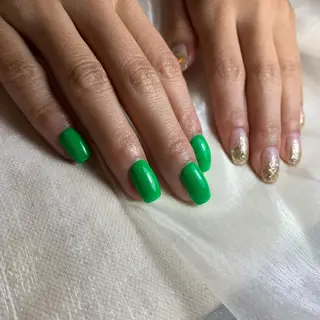ネイル 里見 麗のネイルデザイン