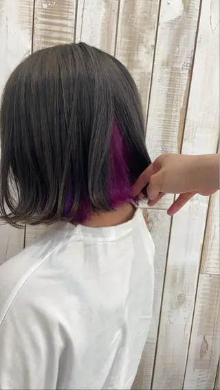 ミディアム ベージュカラー/ いぢちるみのヘアスタイル