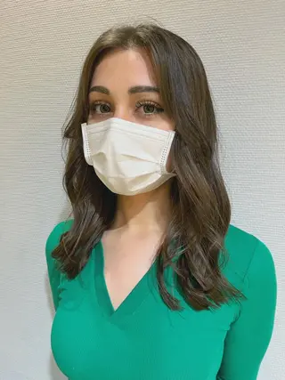 セミロング カラー かわい りほのヘアスタイル