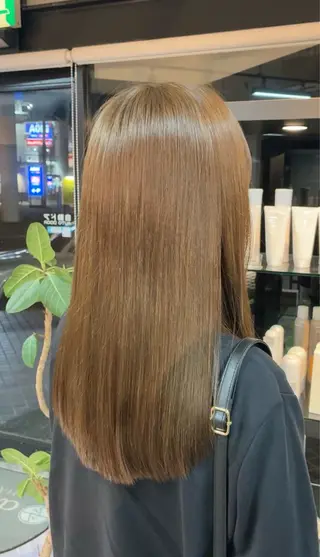 セミロング カラー arika もえのヘアスタイル