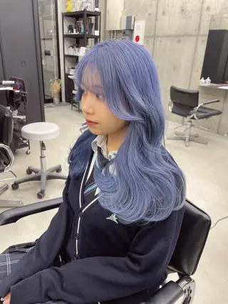 セミロング 手島 カミラのヘアスタイル