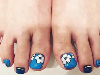 ネイル 東 千夏のネイルデザイン