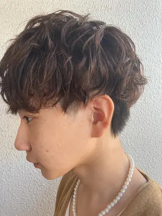 ショート カラー パーマ メンズ 内村 純也のヘアスタイル