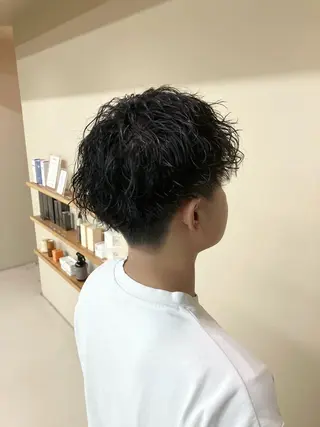 パーマ メンズ メンズパーマ/ 岩本遼のヘアスタイル