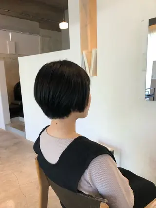 ショート 竹内 絢香のヘアスタイル