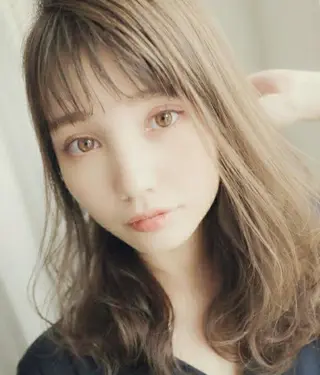 ミディアム カラー ✂️✂️徳　田✂️ ✂️のヘアスタイル