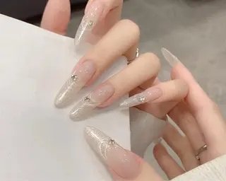 ネイル uu ネイルサロン関内🌼のネイルデザイン