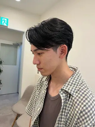 ショート メンズ 堤　葵生/透明感カラ ー/髪質改善縮毛矯正のヘアスタイル