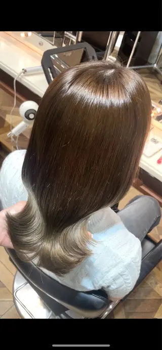ミディアム カラー ご新規様限定 透明感カラーKANAのヘアスタイル