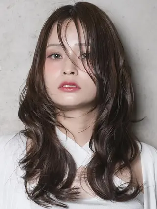 ロング カラー 🌈カラー特化 ハイトーンけいと🌈のヘアスタイル