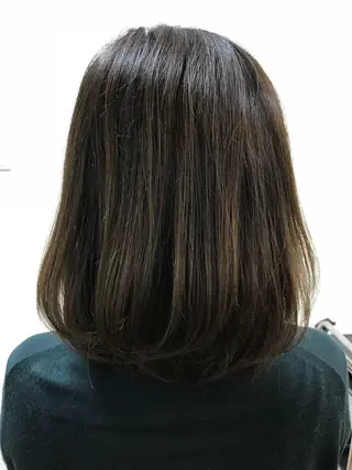 ミディアム カラー 吉森 満俊のヘアスタイル