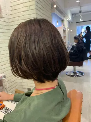 ミディアム カラー パーマ ヘアアレンジ ネイル マツエク・マツパ レイヤー＆カラー 人気美容師倉崎涼のヘアスタイル