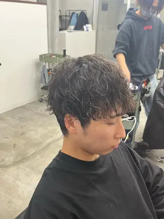 ミディアム パーマ メンズ メンズ満足度No.1 代表 北野拓海 蕨のヘアスタイル