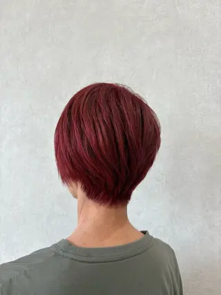 ショート カラー 川口 葉月のヘアスタイル