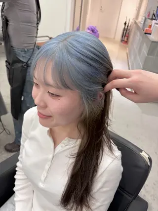 ロング カラー EIGHT ／SHU🩶のヘアスタイル