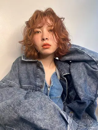 ミディアム カラー みうら ありさのヘアスタイル
