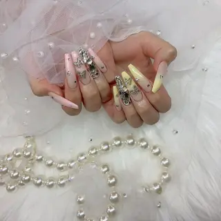 ネイル NAIL SALON Eclat しほのネイルデザイン