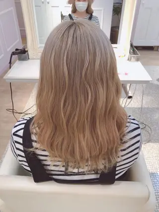 ミディアム カラー ヘアアレンジ すずき まゆのヘアスタイル
