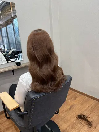 ロング カラー 鵜飼 真伍のヘアスタイル