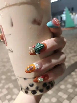 ネイル Mia ネイルサロンのネイルデザイン