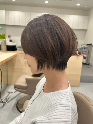 ショート 💛🤍U too e’s 鎌倉🧸のヘアスタイル