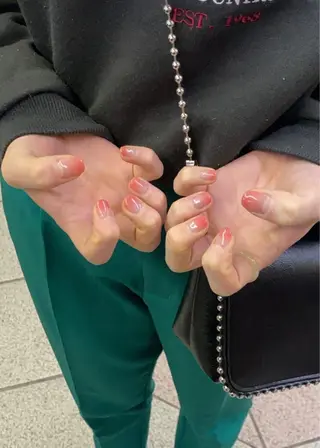 ネイル ネイルサロンリベラ 金山店　水野のネイルデザイン