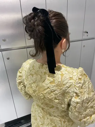 ヘアアレンジ ヘアセット🎀耳つぼ 👂💎MONAMIのヘアスタイル