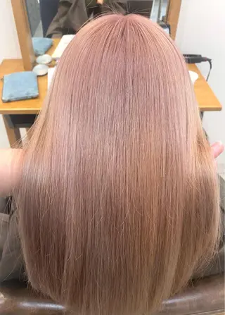 セミロング akina*ブリーチ ♡トレンドヘアのヘアスタイル