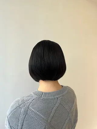 ショート カラー 小原 里都のヘアスタイル