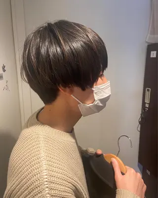 ショート カラー パーマ ヘアアレンジ メンズ キッズ ネイル マツエク・マツパ アイブロウ 久木原 ゆりのヘアスタイル