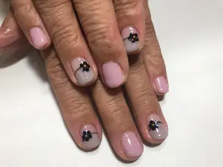 ネイル nail saron Aphrisのネイルデザイン