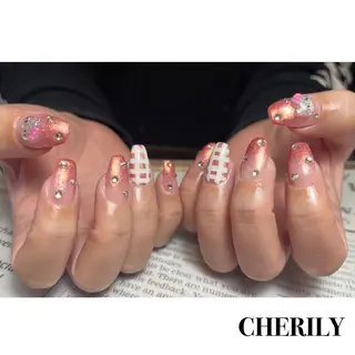 ネイル CHERILY SAKURAのネイルデザイン
