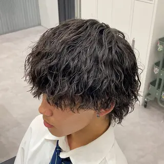 ショート パーマ メンズ メンズ特化LIBER 石川玲央のヘアスタイル