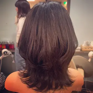 ミディアム PON　ハイトーン ショートカット心斎橋のヘアスタイル