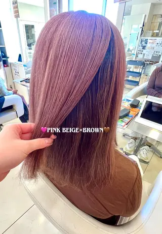 ミディアム カラー LiTA 友田未来のヘアスタイル