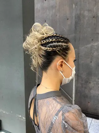 ロング Hiyo 外国人風くせ毛パーマのヘアスタイル
