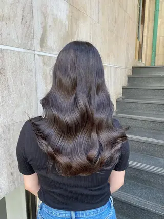 ロング カラー ブリーチなし✨艶髪 カラー𓃲YAGIのヘアスタイル