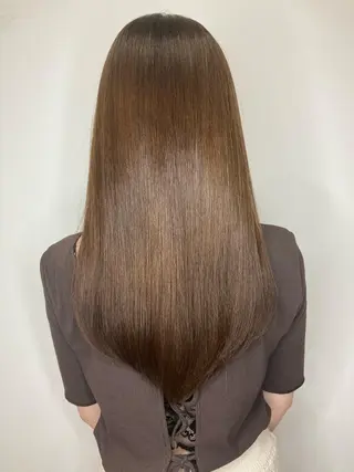 ロング カラー 藤野 友杏那のヘアスタイル